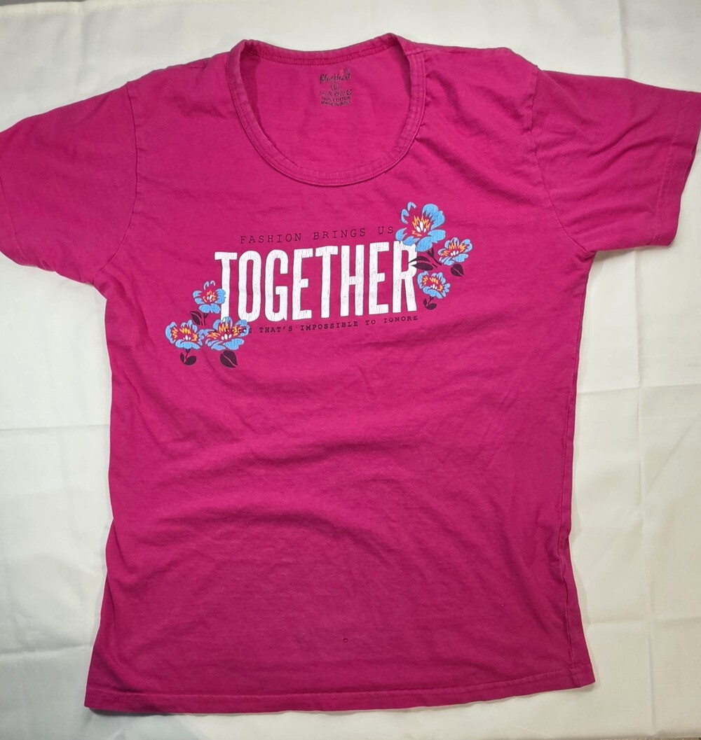 Blue Heart Together T-Shirt Large Pink Cotton Graphic Tee Short Sleeve Sku 0367